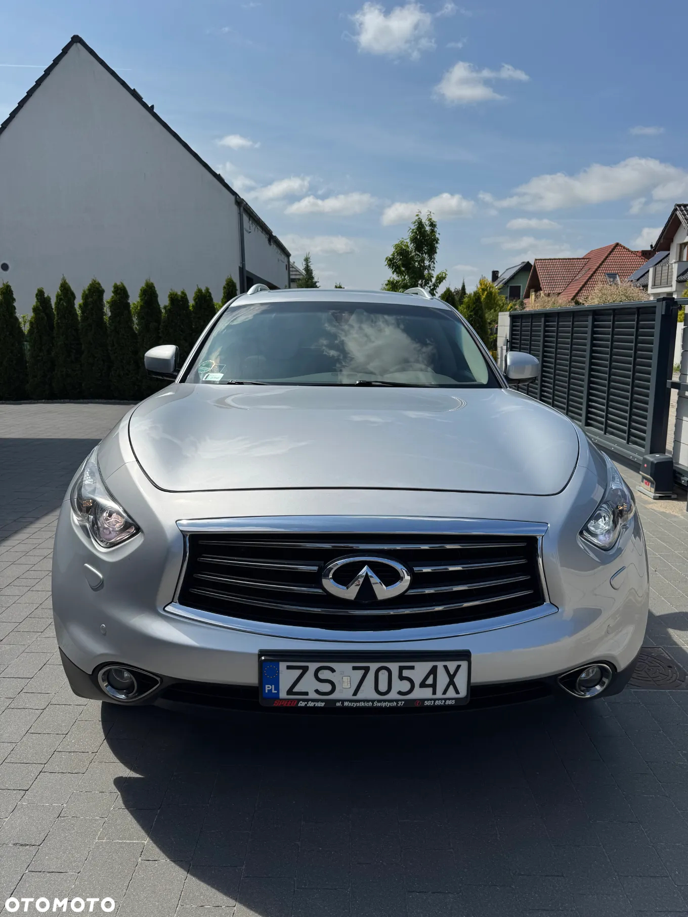 Infiniti FX FX30d S - 4