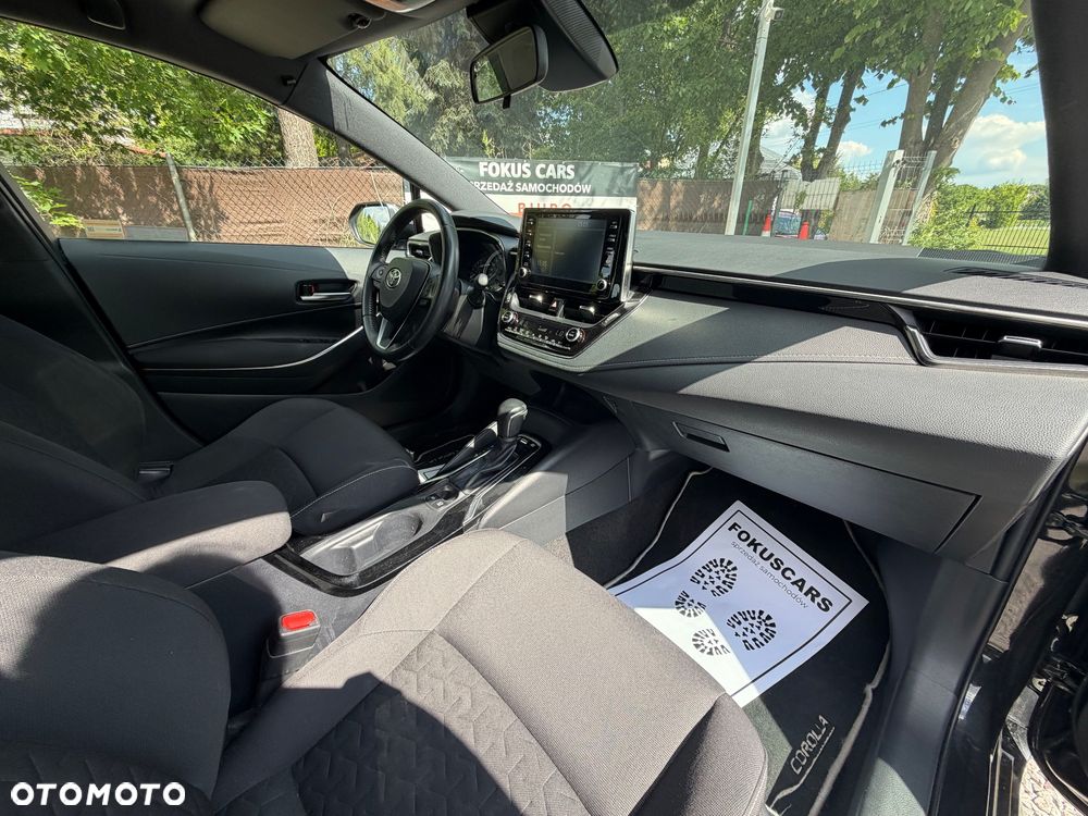 Toyota Corolla 1.8 Hybrid Comfort - 31