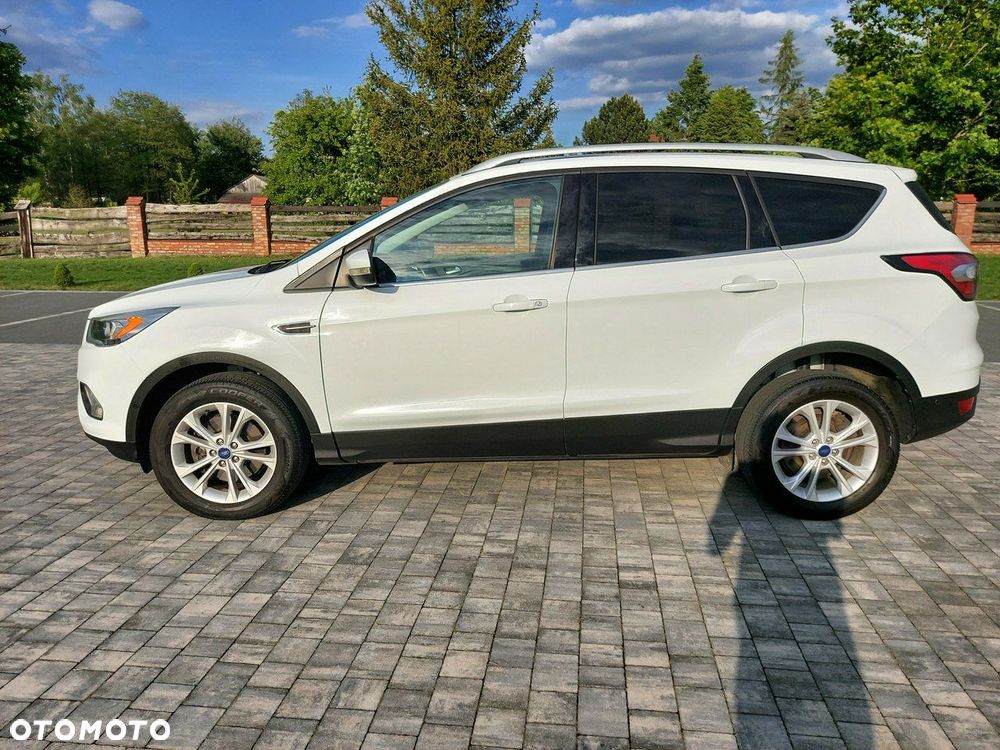 Ford Kuga - 3