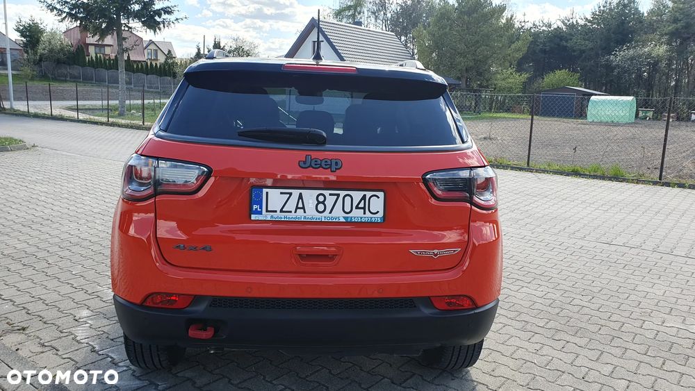 Jeep Compass 2.0 MJD Trailhawk 4WD S&S - 14