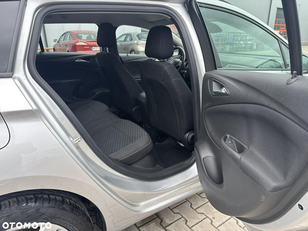 Opel Astra V 1.4 T Edition S&S - 17