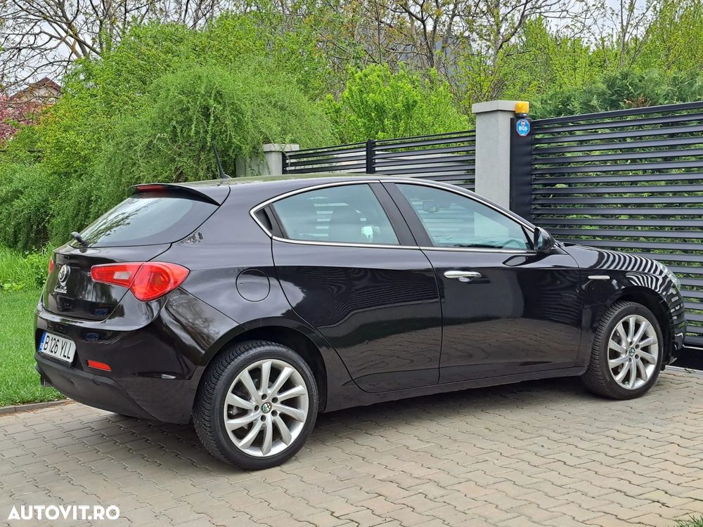 Alfa Romeo Giulietta - 5