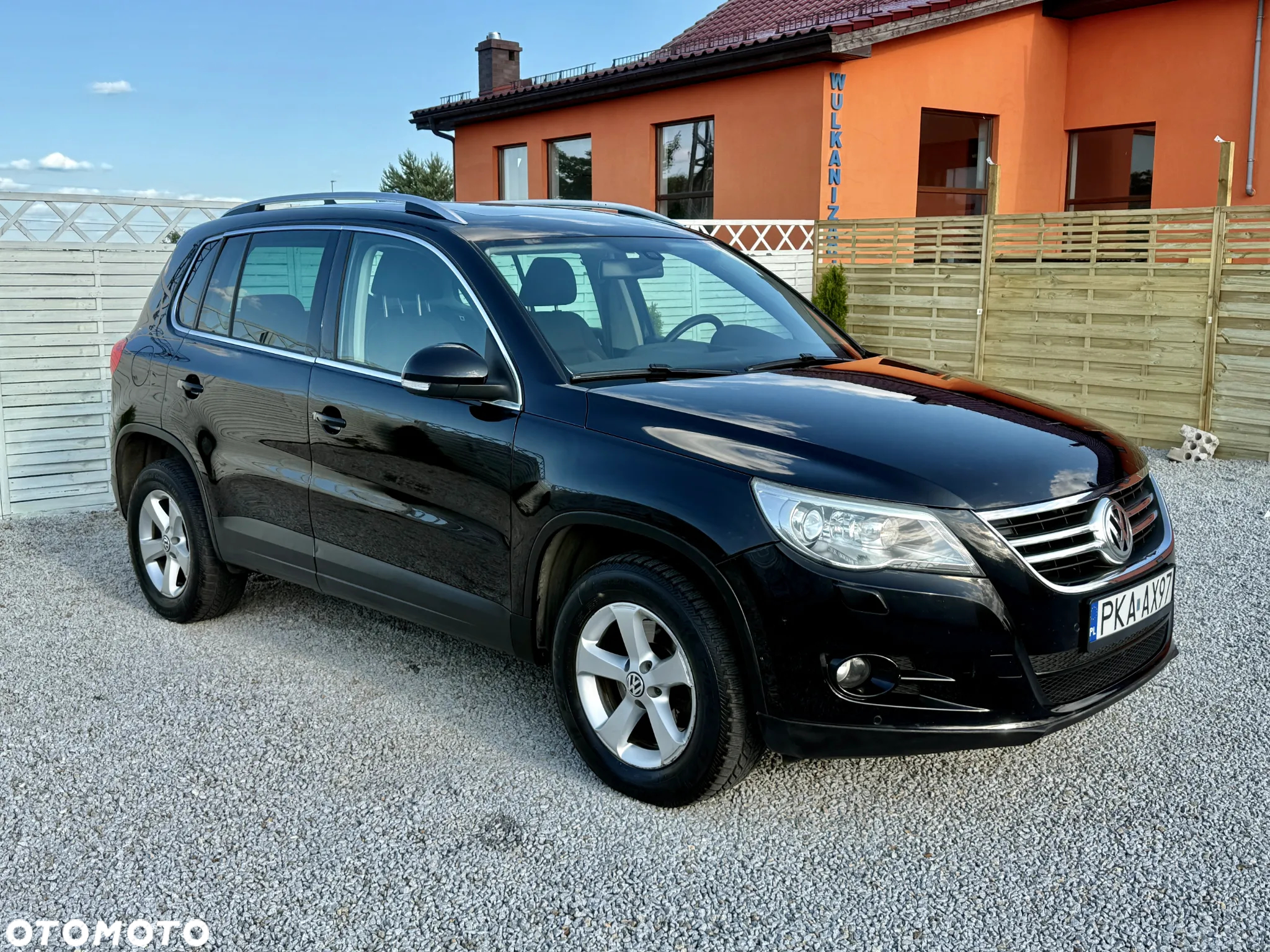 Volkswagen Tiguan 2.0 TDI DPF 4Motion BlueMotion Technology DSG Exclusive - 4