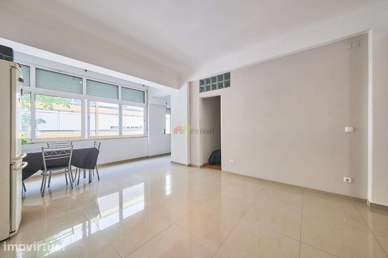 Apartamento T3 com 2 Wc´s e arrecadação - Grande imagem: 3/24