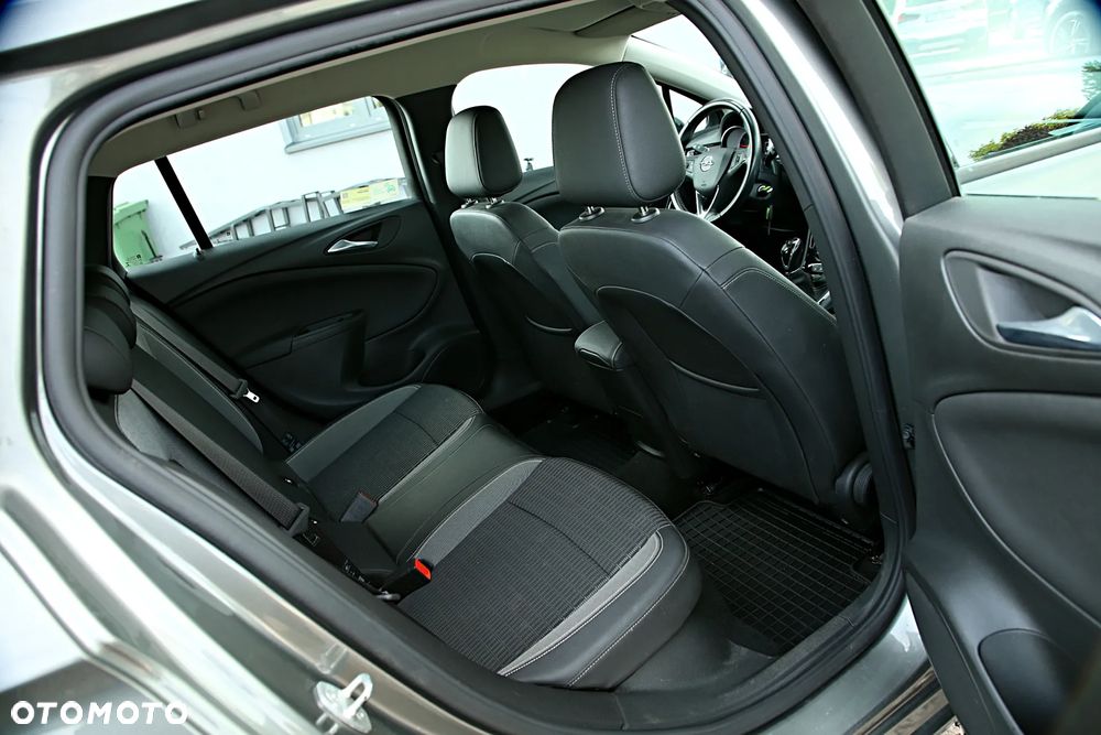 Opel Astra V 1.2 T Elegance S&S - 20