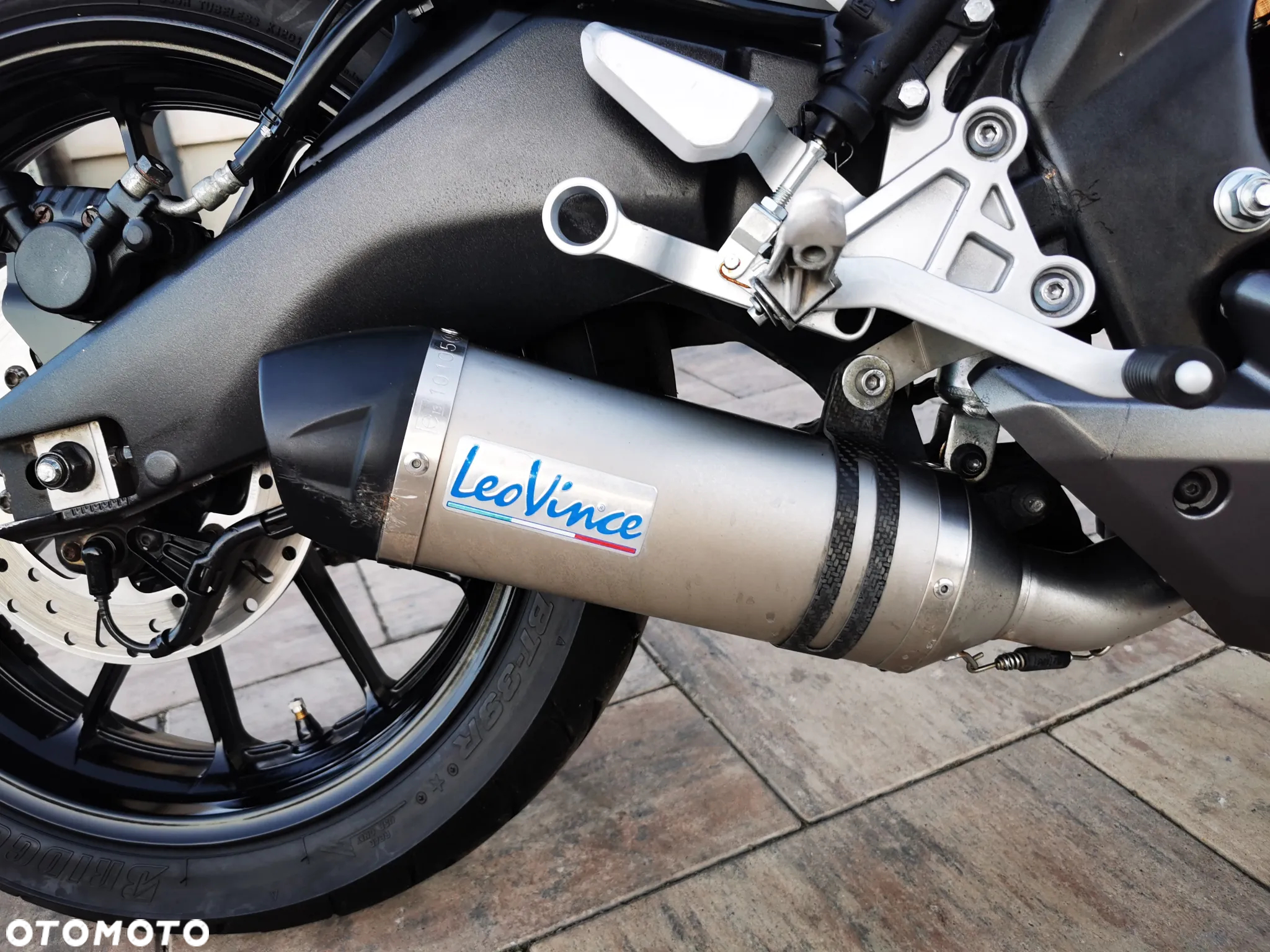 Yamaha MT - 22