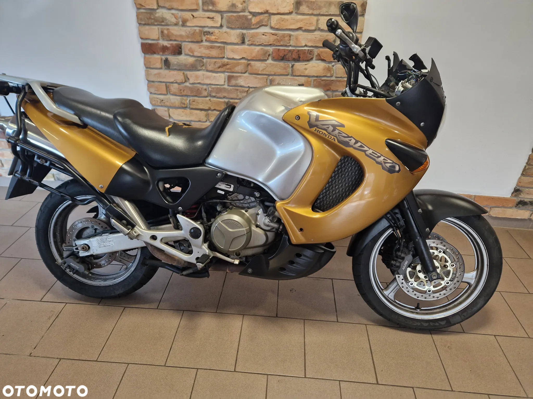 Honda Varadero - 8