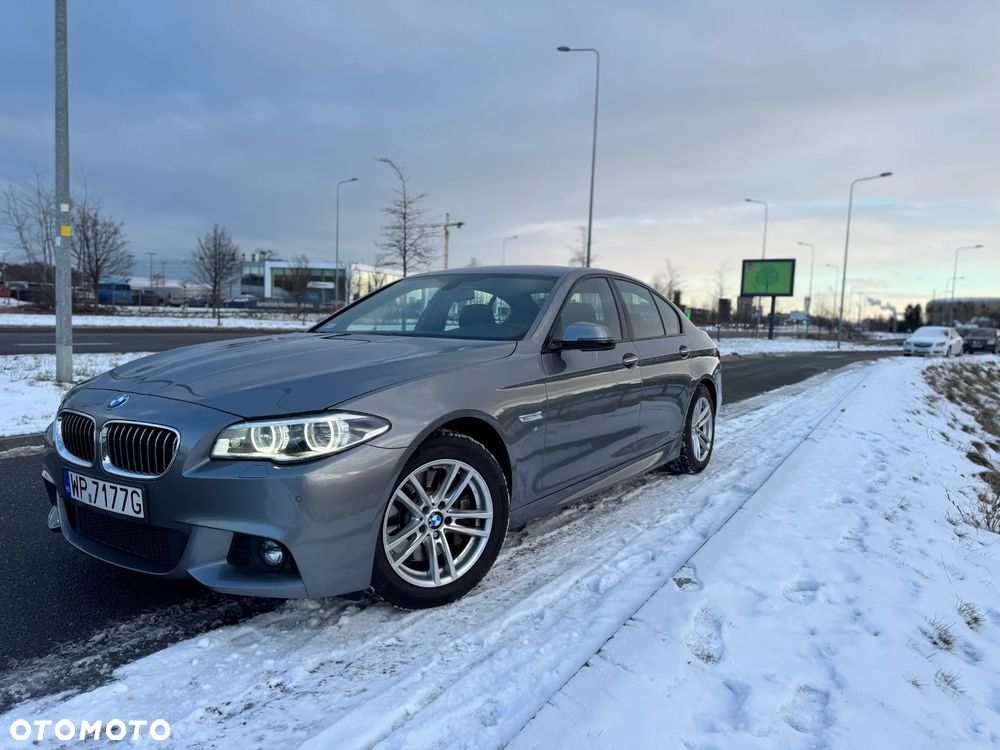 BMW Seria 5 528i xDrive - 2