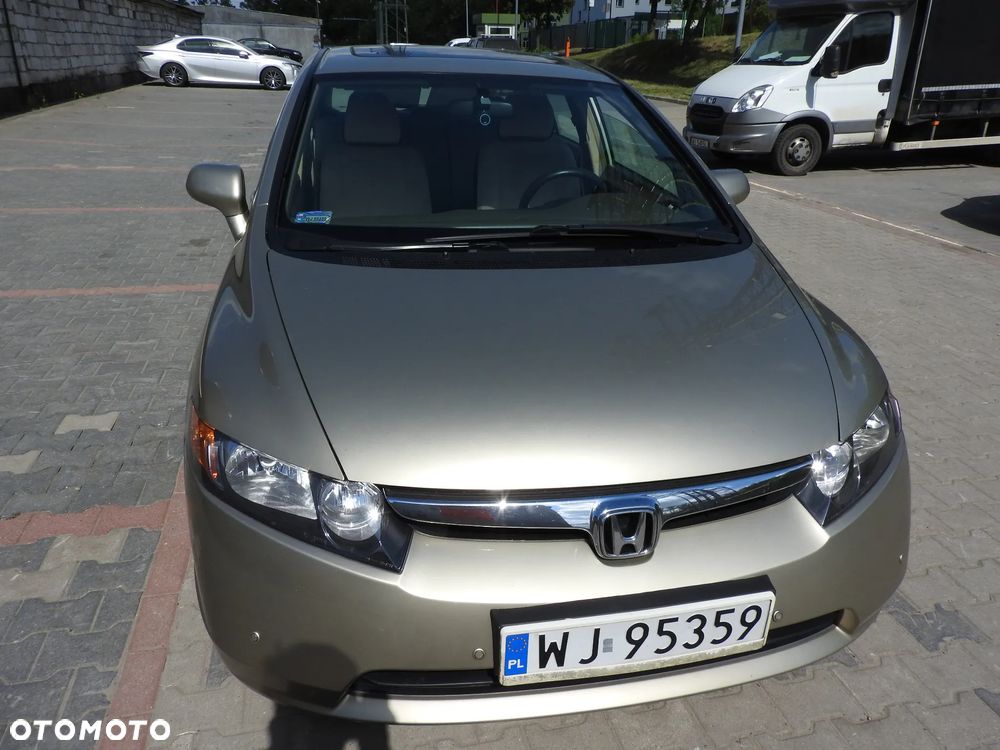 Honda Civic 1.8 Executive - 5