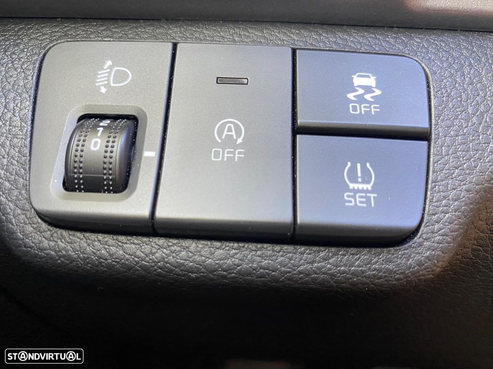 Kia Stonic 1.2 MPi Vibe - 8