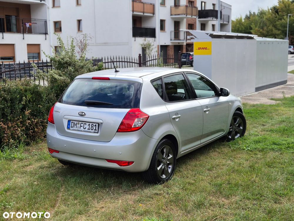 Kia Ceed 1.4 CVVT EX - 10
