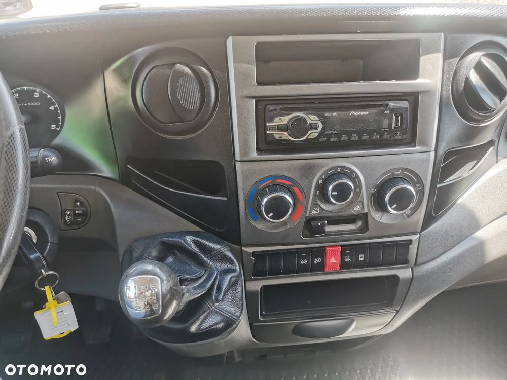 Iveco Daily 35C15 kiper Hak 3.0-150KM bliźniak wywrotka 35-150 - 13