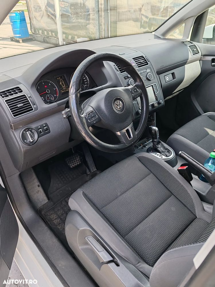 Volkswagen Touran 2.0 TDI DSG Comfortline - 14