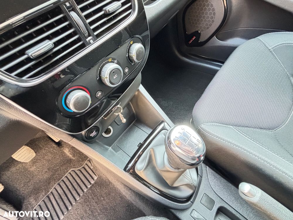 Renault Clio 1.5 dCi Authentique - 20