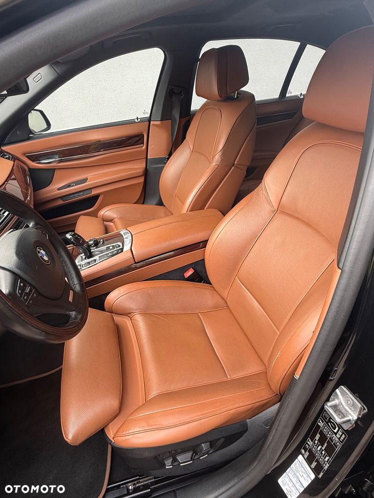 BMW Seria 7 760i - 4