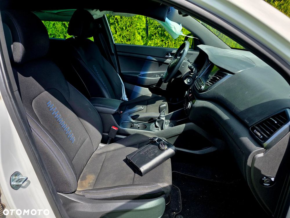 Hyundai Tucson 1.7 CRDI BlueDrive Comfort 2WD - 12