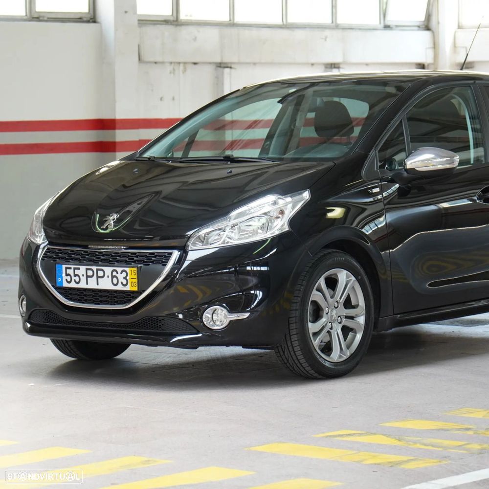 Peugeot 208 1.2 PureTech Style - 42