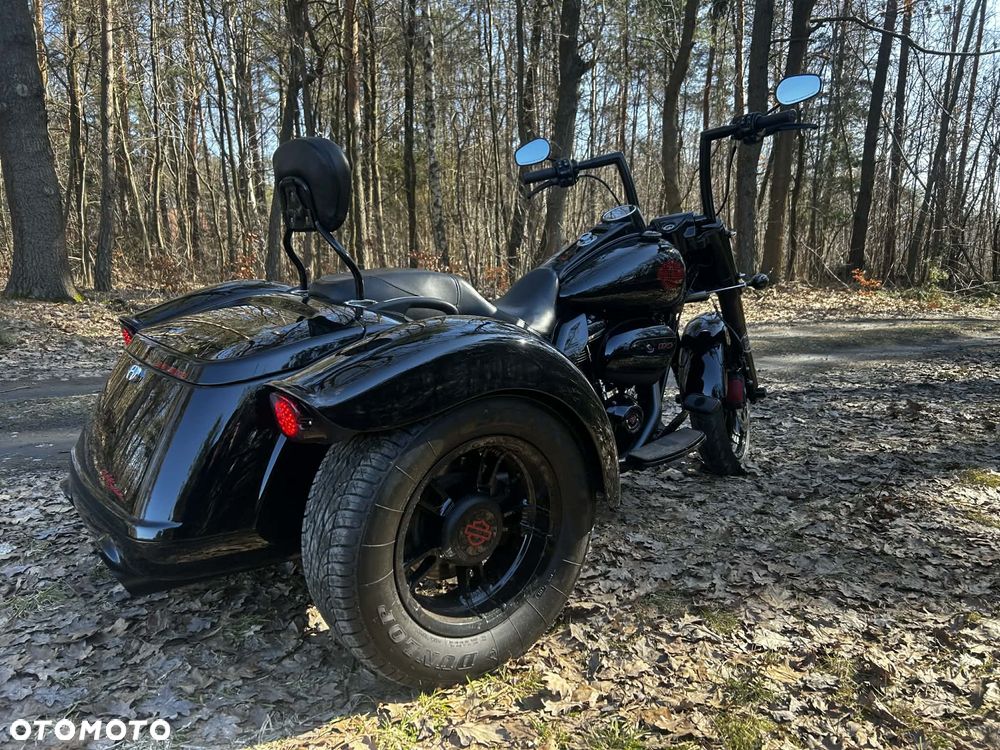 Harley-Davidson Trike Freewheeler - 8
