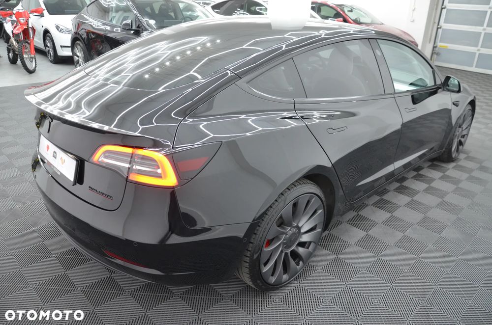Tesla Model 3 Langstreckenbatterie Allradantrieb Dual Motor Performance - 8