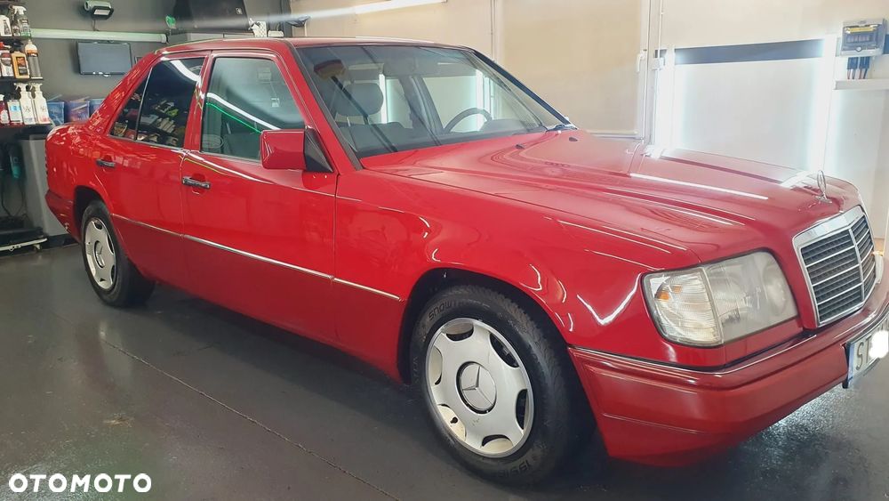 Mercedes-Benz W124 (1984-1993) - 18