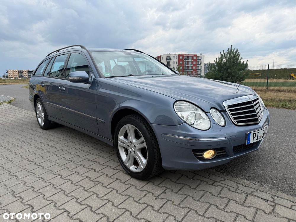 Mercedes-Benz Klasa E 320 CDI T Avantgarde - 1