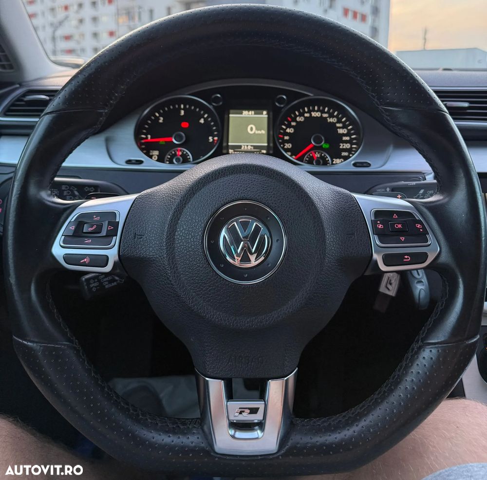 Volkswagen Passat 2.0 TDI DPF DSG 4Motion R-Line Edition Plus - 7