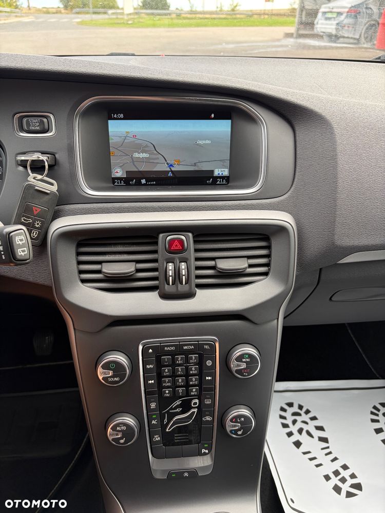 Volvo V40 D2 Kinetic - 15