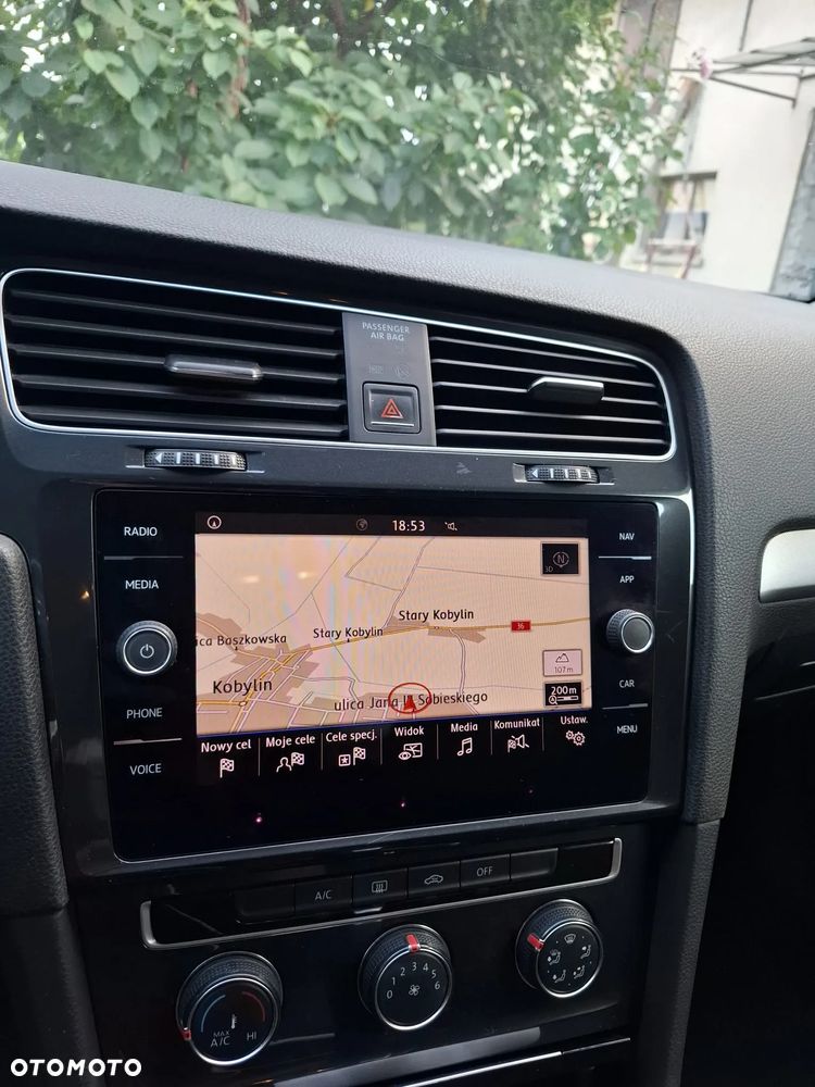 Volkswagen Golf VII 1.6 TDI BMT Comfortline DSG - 16
