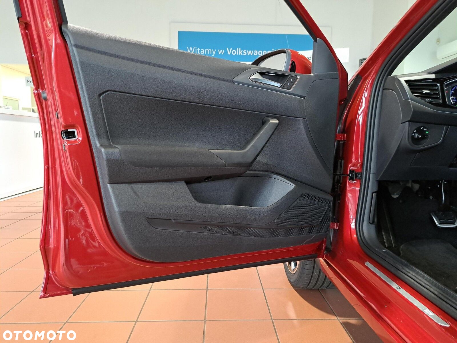 Volkswagen Taigo 1.0 TSI R-Line Plus DSG - 10