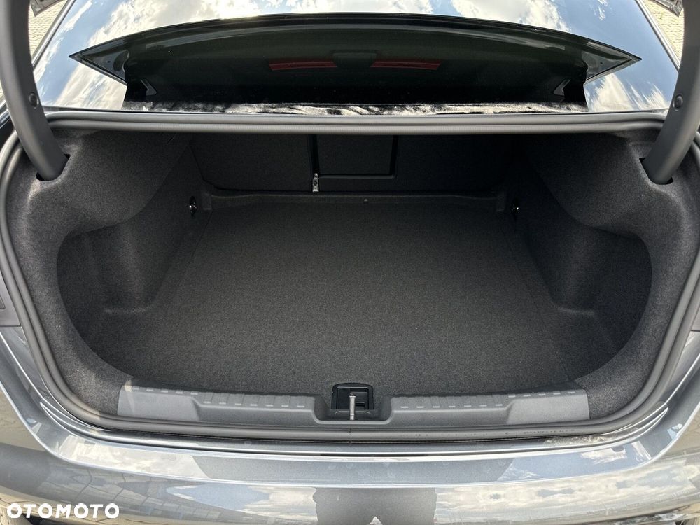 Audi A3 Limousine TFSI mHEV 110 kW S Line S tronic - 36