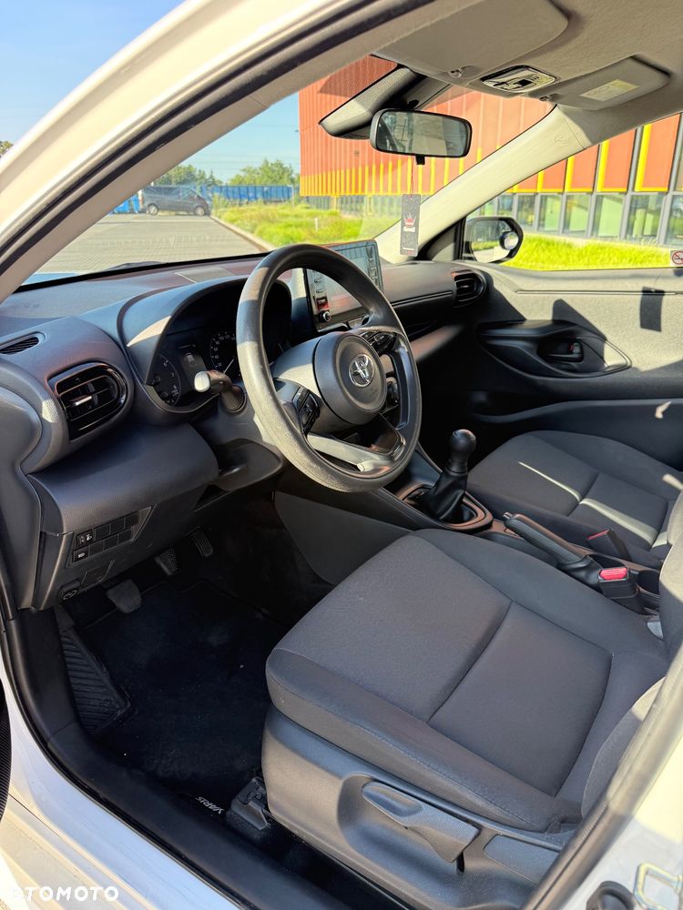 Toyota Yaris 1.0 Active - 14