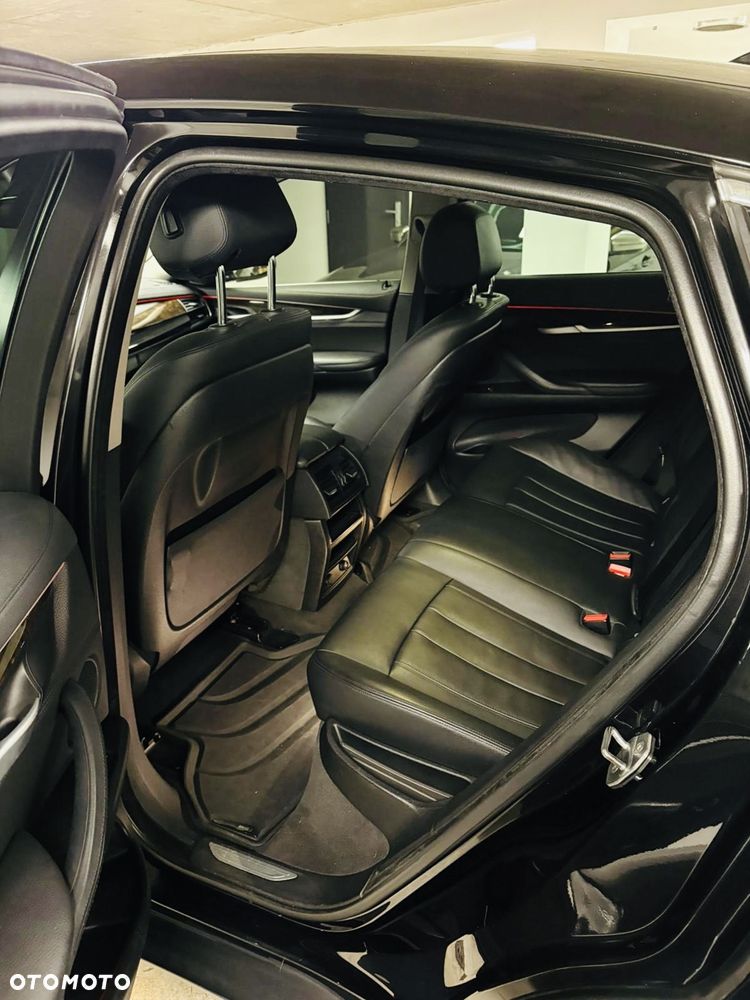 BMW X6 - 35