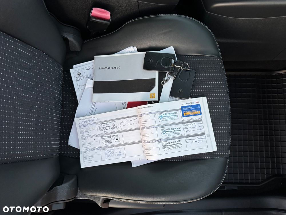 Renault Scenic 1.4 16V TCE Bose Edition - 13