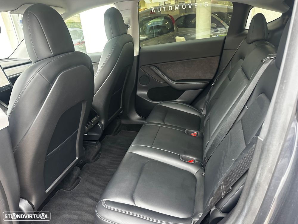 Tesla Model Y Long Range Tração Integral - 13