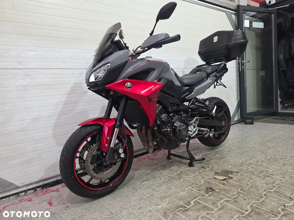 Yamaha MT - 2