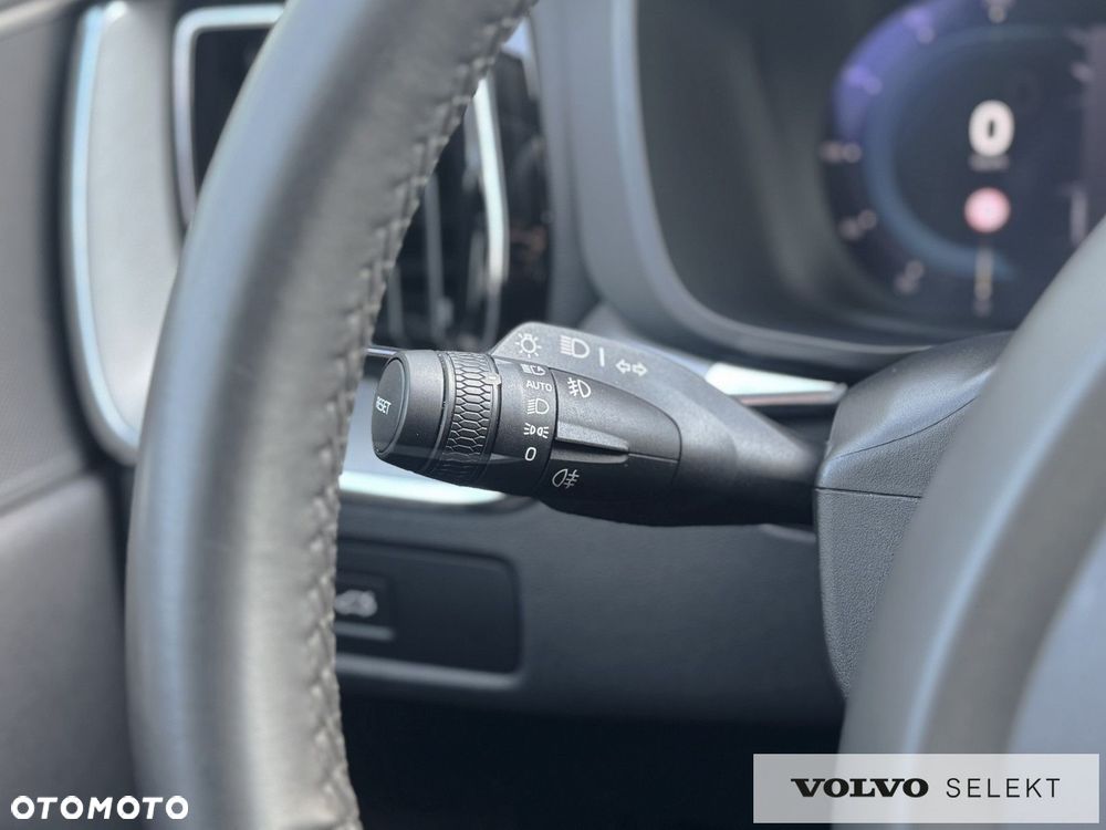 Volvo XC 60 - 24