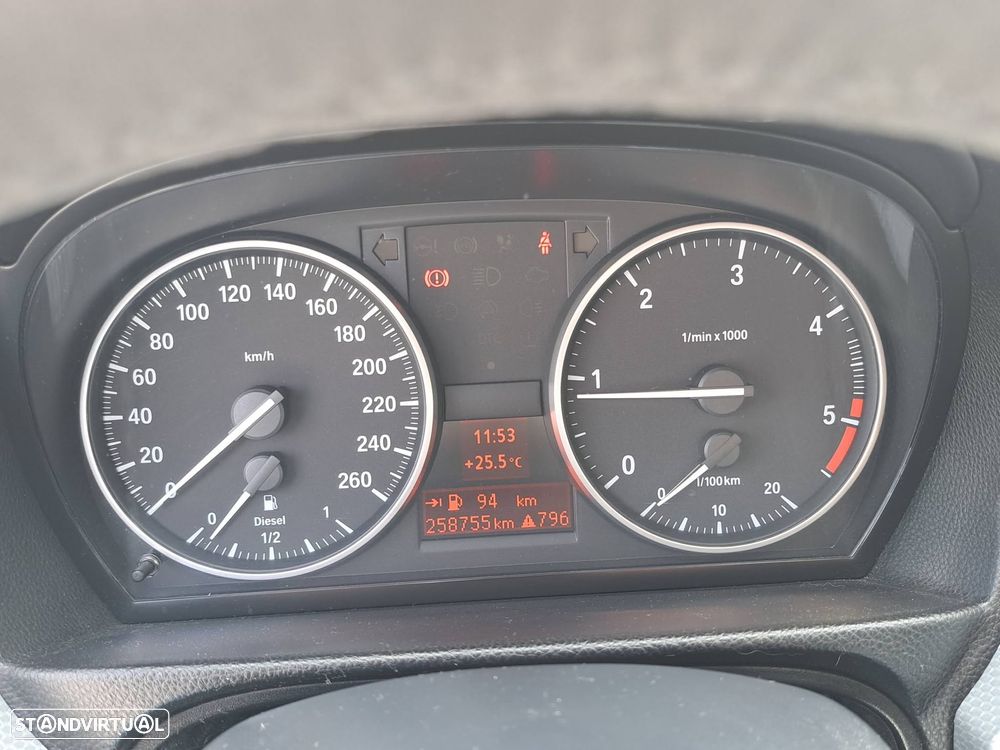 BMW 320 d Coupe - 27