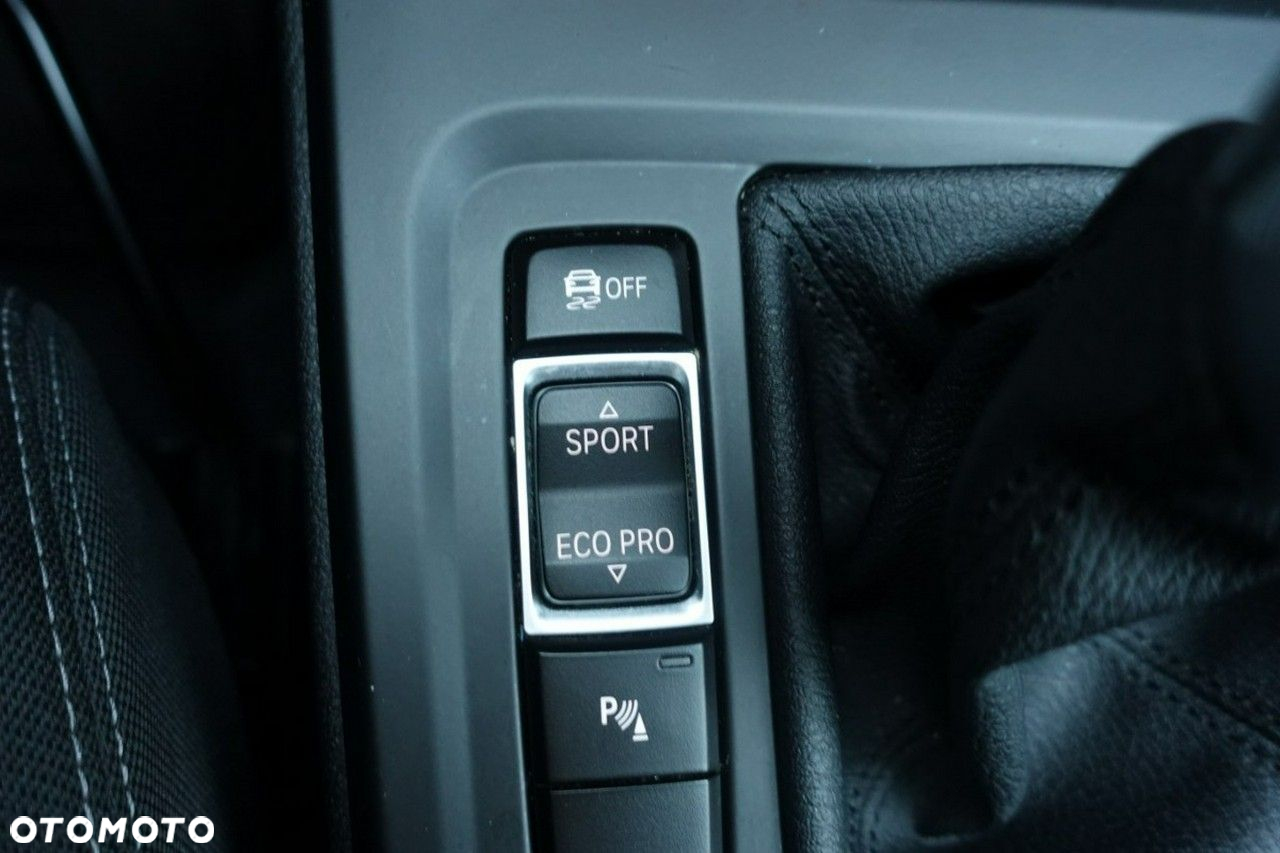 BMW X1 - 18