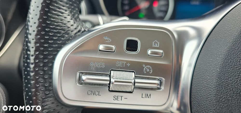 Mercedes-Benz GLC 200 d 4-Matic - 11