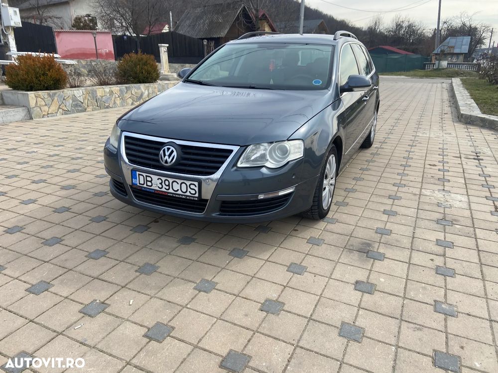 Volkswagen Passat - 2