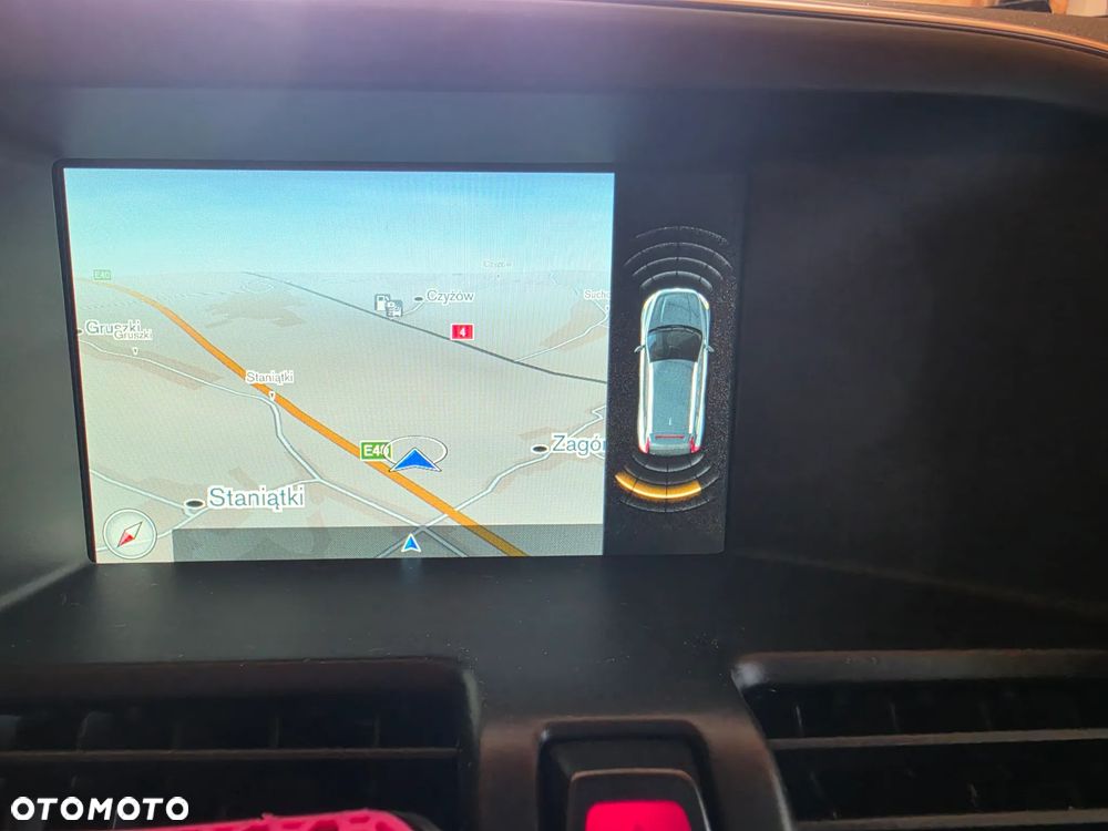 Volvo XC 60 D4 Geartronic Momentum - 24