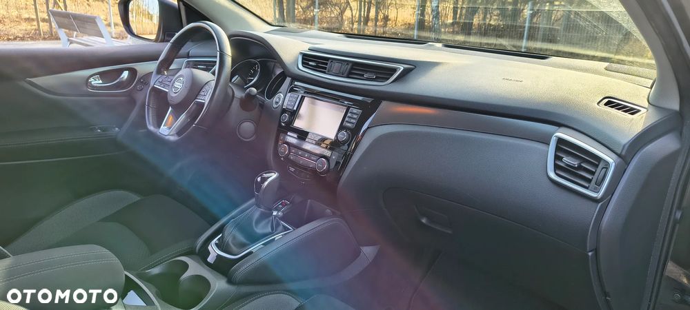 Nissan Qashqai 1.2 DIG-T N-Connecta Xtronic - 14