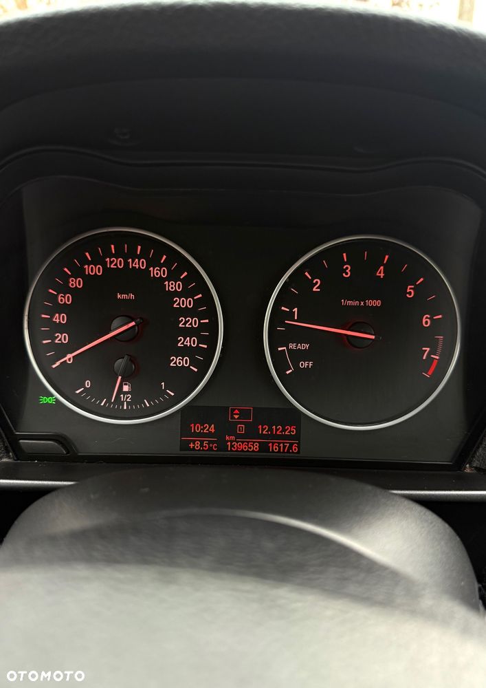 BMW Seria 1 116i - 8