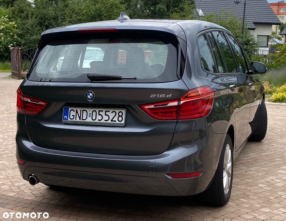 BMW Seria 2 216d Advantage - 4
