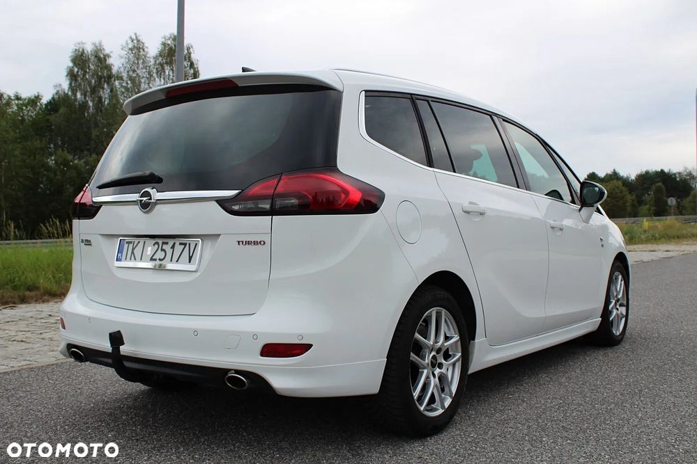Opel Zafira 1.6 T SIDI Cosmo S&S EU6 - 14