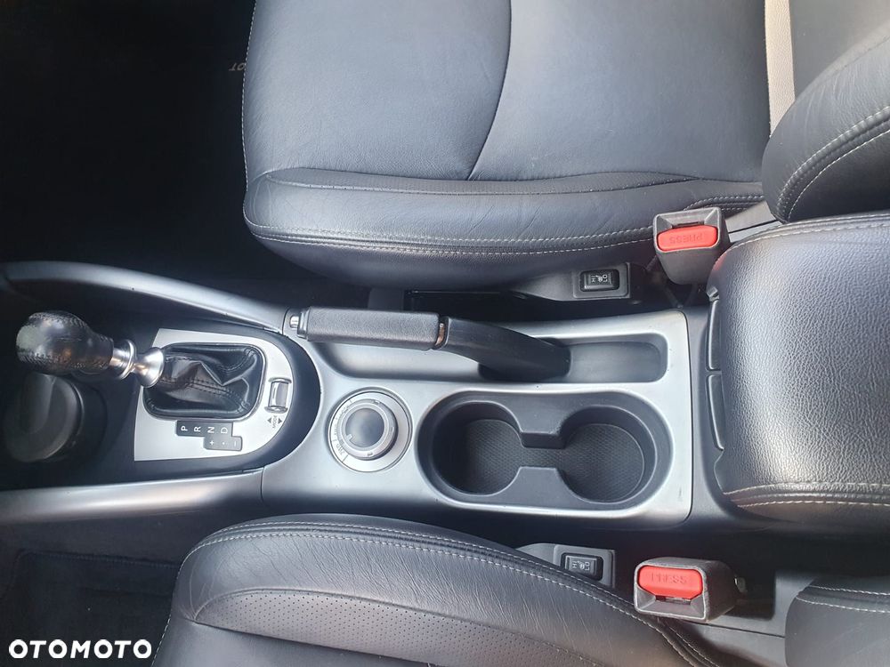 Peugeot 4007 2.2HDi Platinum Euro5 - 14