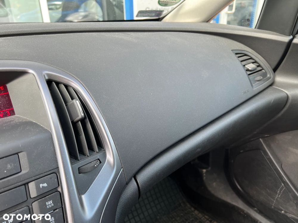 Opel Astra 1.4 T Business - 26