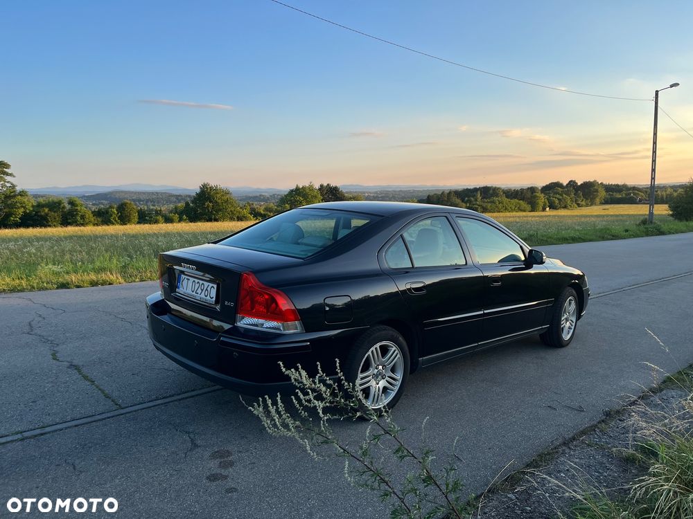 Volvo S60 2.4D Rubin - 5