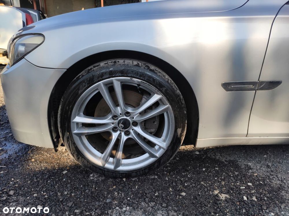 BMW 7 F01 3.0D AUTOMAT PRZÓD M-PAKIET 354 TITANSILBER - 6