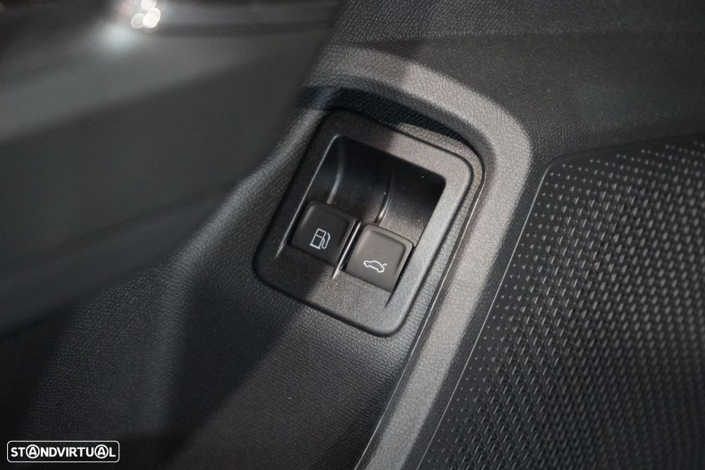 Cupra Formentor 1.5 e-Hybrid DSG - 52